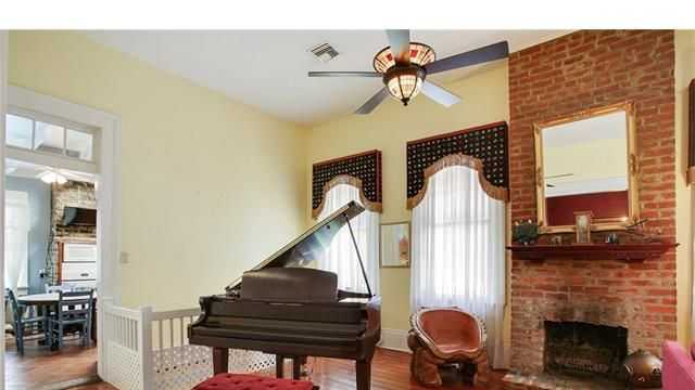 360 Millaudon St 360 Millaudon St