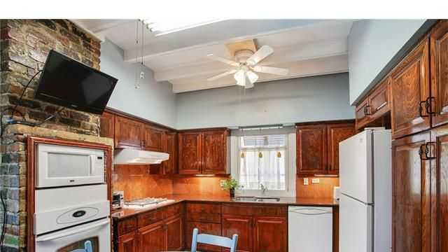 360 Millaudon St 360 Millaudon St
