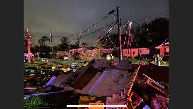 Tornado damage in New Orleans Tornado damage in New Orleans